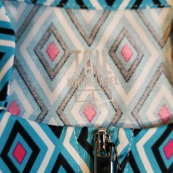 TAIL Geometric Patterned Top in Blue Pink Black Zip Golf Pullover - Picture 7 of 7